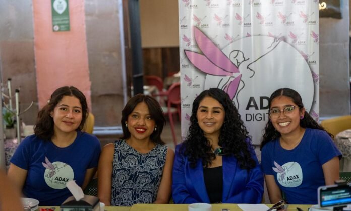 Marcha conmemorativa en Jalpan de Serra: un año sin respuestas para Joseline y Liliana