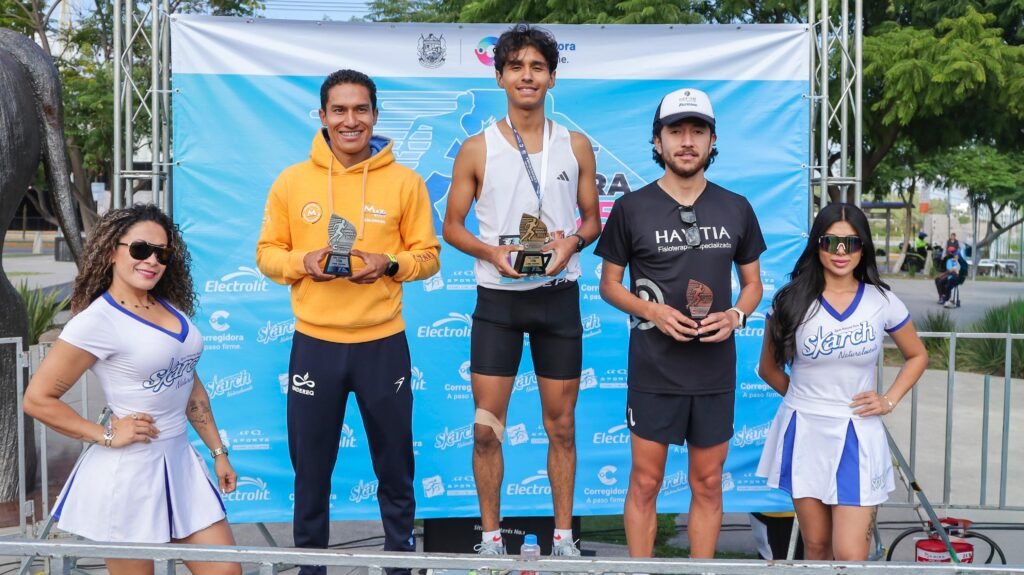 Éxito rotundo en la primera Carrera Atlética Corregidora 2025