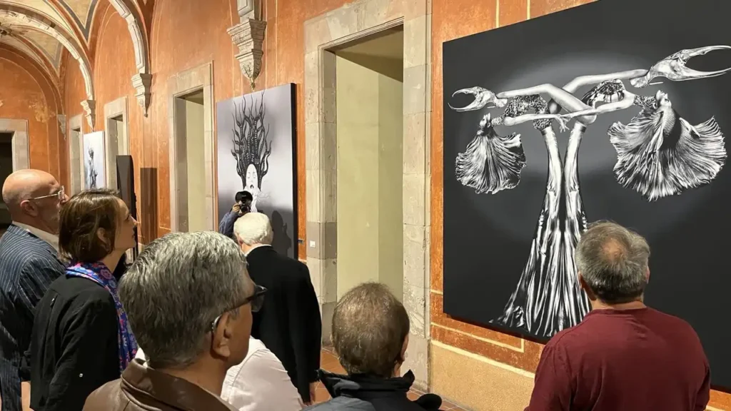 Obras de 12 artistas internacionales integran la muestra “Multiversos Digitales” en el MAQRO.