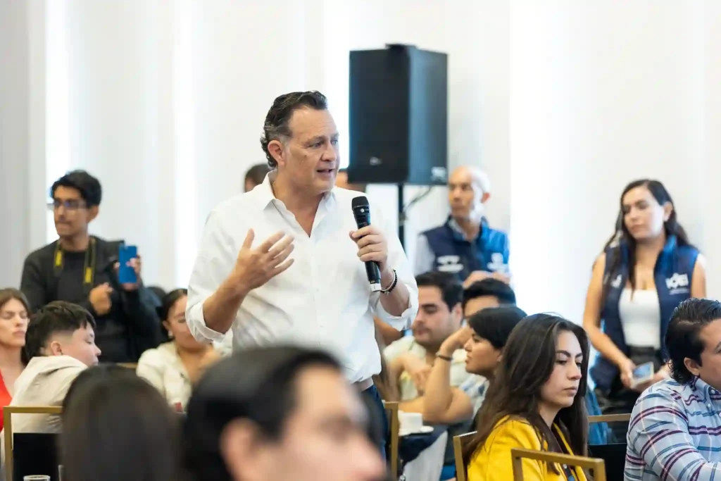 Mauricio Kuri reconoce a jóvenes de Querétaro como agentes de cambio y motor del futuro